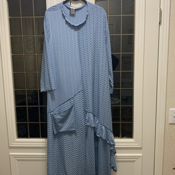 Zadie B’s Tabitha Dress - Picture 3 of 7
